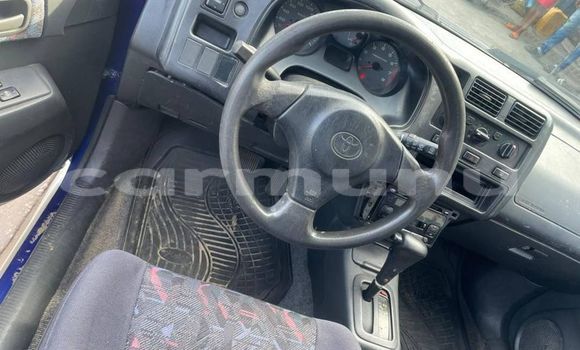 Acheter Occasion Voiture Toyota RAV4 Bleu à Pointe–Noire, Région du Kouilou Acheter Occasion Voiture Toyota RAV4 Bleu à Pointe–Noire, Région du Kouilou