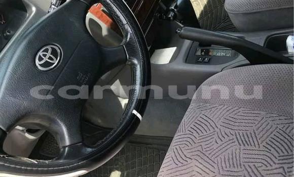 Acheter Occasion Voiture Toyota Avensis Beige à Pointe–Noire, Région du Kouilou Acheter Occasion Voiture Toyota Avensis Beige à Pointe–Noire, Région du Kouilou