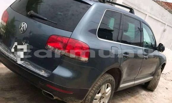 Acheter Occasion Voiture Volkswagen Touareg Bleu à Pointe–Noire, Région du Kouilou Acheter Occasion Voiture Volkswagen Touareg Bleu à Pointe–Noire, Région du Kouilou