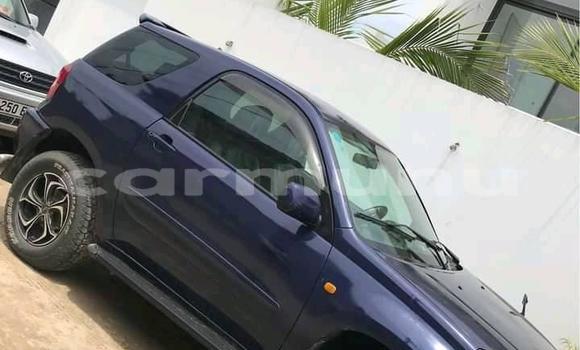 Acheter Occasion Voiture Toyota RAV4 Bleu à Pointe–Noire, Région du Kouilou Acheter Occasion Voiture Toyota RAV4 Bleu à Pointe–Noire, Région du Kouilou