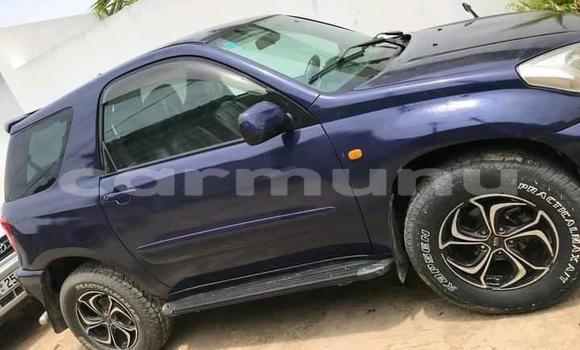 Acheter Occasion Voiture Toyota RAV4 Bleu à Pointe–Noire, Région du Kouilou Acheter Occasion Voiture Toyota RAV4 Bleu à Pointe–Noire, Région du Kouilou