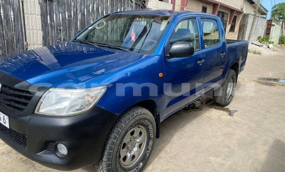 Acheter Occasion Voiture Toyota Hilux Bleu à Pointe–Noire, Région du Kouilou Acheter Occasion Voiture Toyota Hilux Bleu à Pointe–Noire, Région du Kouilou