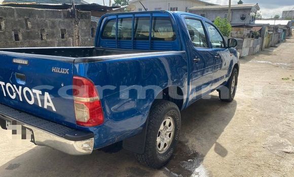 Acheter Occasion Voiture Toyota Hilux Bleu à Pointe–Noire, Région du Kouilou Acheter Occasion Voiture Toyota Hilux Bleu à Pointe–Noire, Région du Kouilou