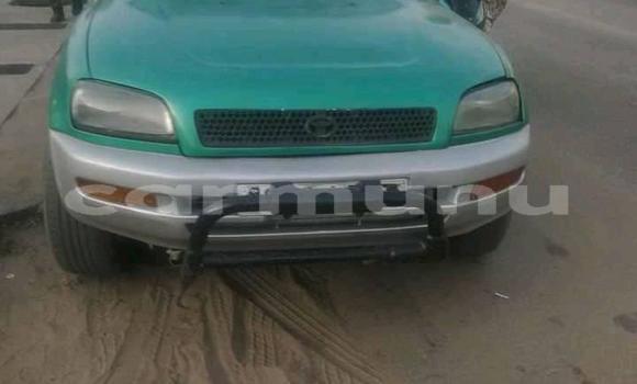 Acheter Occasion Voiture Toyota RAV4 Vert à Pointe–Noire, Région du Kouilou Acheter Occasion Voiture Toyota RAV4 Vert à Pointe–Noire, Région du Kouilou