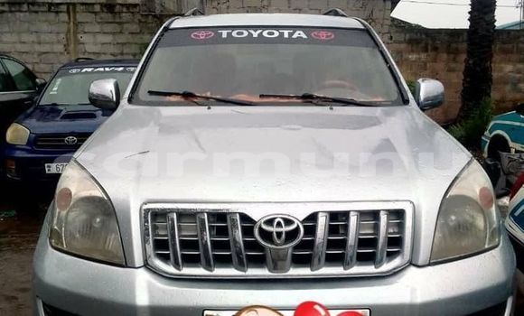 Acheter Occasion Voiture Toyota Land Cruiser Prado Gris à Brazzaville, Commune de Brazzaville Acheter Occasion Voiture Toyota Land Cruiser Prado Gris à Brazzaville, Commune de Brazzaville