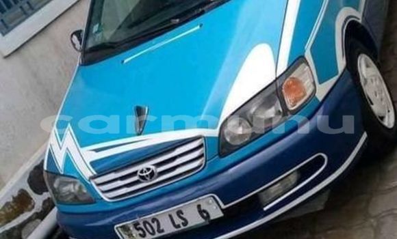 Acheter Occasion Voiture Toyota Picnic Bleu à Pointe–Noire, Région du Kouilou Acheter Occasion Voiture Toyota Picnic Bleu à Pointe–Noire, Région du Kouilou