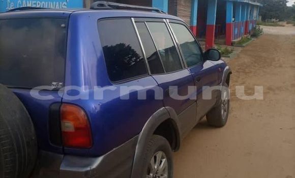 Acheter Occasion Voiture Toyota RAV4 Bleu à Pointe–Noire, Région du Kouilou Acheter Occasion Voiture Toyota RAV4 Bleu à Pointe–Noire, Région du Kouilou