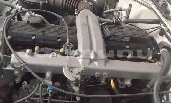 Acheter Occasion Voiture Toyota Land Cruiser Beige à Pointe–Noire, Région du Kouilou Acheter Occasion Voiture Toyota Land Cruiser Beige à Pointe–Noire, Région du Kouilou