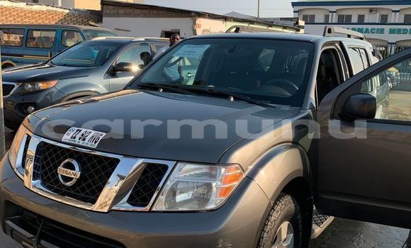 Buy Used Nissan Pathfinder Black Car in Black Point in Kouilou region Buy Used Nissan Pathfinder Black Car in Black Point in Kouilou region