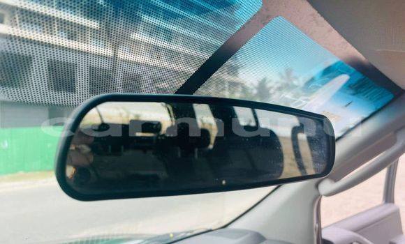 Buy Used Nissan Pathfinder Black Car in Black Point in Kouilou region Buy Used Nissan Pathfinder Black Car in Black Point in Kouilou region