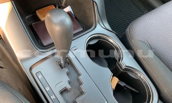 Buy Used Kia Sorento Blue Car in Black Point in Kouilou region Buy Used Kia Sorento Blue Car in Black Point in Kouilou region