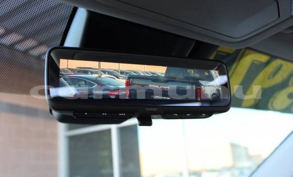 Buy Import Hyundai Elantra White Car in Dolisie in Niari Region Buy Import Hyundai Elantra White Car in Dolisie in Niari Region