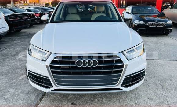 Acheter Import Voiture Audi Q5 Blanc à Kinkala, Pool Acheter Import Voiture Audi Q5 Blanc à Kinkala, Pool