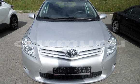 Buy Import Toyota Auris Silver Car in Black Point in Kouilou region Buy Import Toyota Auris Silver Car in Black Point in Kouilou region
