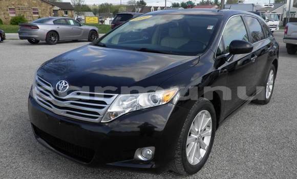 Buy Import Toyota Venza Black Car in Loandjili in Kouilou region Buy Import Toyota Venza Black Car in Loandjili in Kouilou region