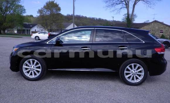 Buy Import Toyota Venza Black Car in Loandjili in Kouilou region Buy Import Toyota Venza Black Car in Loandjili in Kouilou region