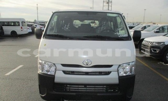 Buy Import Toyota HiAce White Truck in Brazzaville in Municipality of Brazzaville Buy Import Toyota HiAce White Truck in Brazzaville in Municipality of Brazzaville