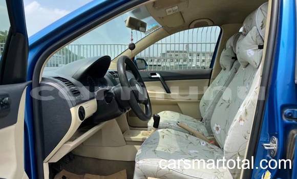 Buy Used Volkswagen Polo Blue Car in Brazzaville in Municipality of Brazzaville Buy Used Volkswagen Polo Blue Car in Brazzaville in Municipality of Brazzaville