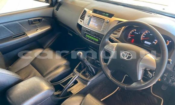 Acheter Occasion Voiture Toyota Hilux Autre à Import - Dubai, Région de la Bouenza Acheter Occasion Voiture Toyota Hilux Autre à Import - Dubai, Région de la Bouenza