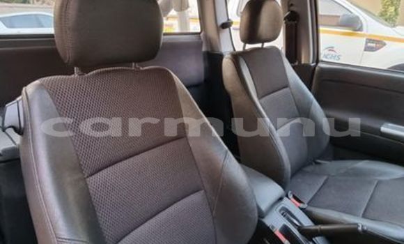 Acheter Occasion Voiture Isuzu KB Blanc à Import - Dubai, Région de la Bouenza Acheter Occasion Voiture Isuzu KB Blanc à Import - Dubai, Région de la Bouenza