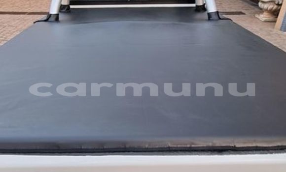 Acheter Occasion Voiture Isuzu KB Blanc à Import - Dubai, Région de la Bouenza Acheter Occasion Voiture Isuzu KB Blanc à Import - Dubai, Région de la Bouenza