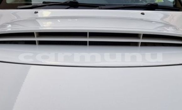 Acheter Occasion Voiture Isuzu KB Blanc à Import - Dubai, Région de la Bouenza Acheter Occasion Voiture Isuzu KB Blanc à Import - Dubai, Région de la Bouenza