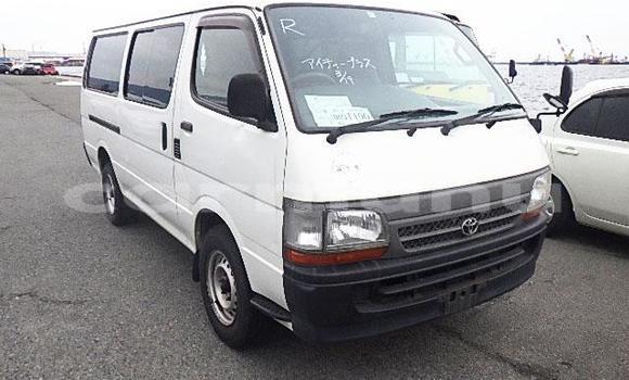 Acheter Occasion Voiture Toyota Hiace Blanc à Import - Dubai, Région de la Bouenza Acheter Occasion Voiture Toyota Hiace Blanc à Import - Dubai, Région de la Bouenza