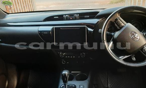 Acheter Occasion Voiture Toyota Hilux Autre à Import - Dubai, Région de la Bouenza Acheter Occasion Voiture Toyota Hilux Autre à Import - Dubai, Région de la Bouenza