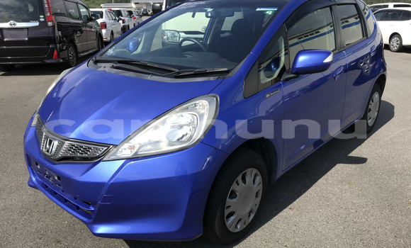 Acheter Occasion Voiture Honda FIT Bleu à Import - Dubai, Région de la Bouenza