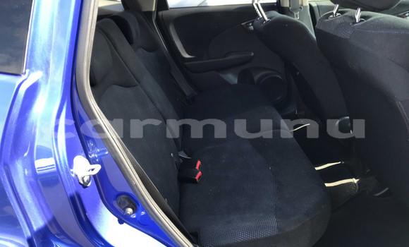 Acheter Occasion Voiture Honda FIT Bleu à Import - Dubai, Région de la Bouenza Acheter Occasion Voiture Honda FIT Bleu à Import - Dubai, Région de la Bouenza
