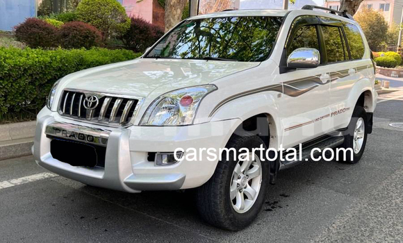 Buy Used Toyota Prado White Car in Loango in Kouilou region Buy Used Toyota Prado White Car in Loango in Kouilou region