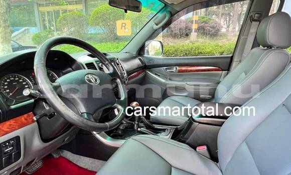 Buy Used Toyota Prado White Car in Loango in Kouilou region Buy Used Toyota Prado White Car in Loango in Kouilou region
