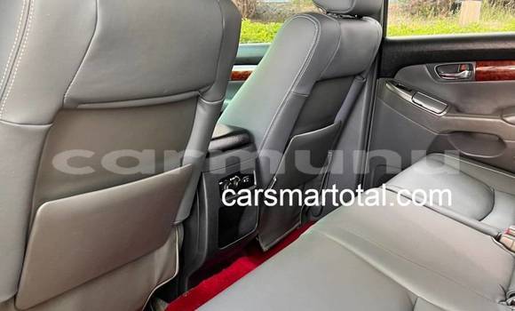 Buy Used Toyota Prado White Car in Loango in Kouilou region Buy Used Toyota Prado White Car in Loango in Kouilou region