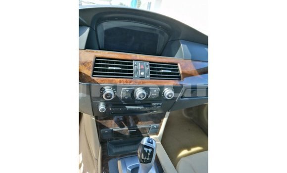 Acheter Import Voiture BMW X1 Blanc à Import - Dubai, Région de la Bouenza Acheter Import Voiture BMW X1 Blanc à Import - Dubai, Région de la Bouenza