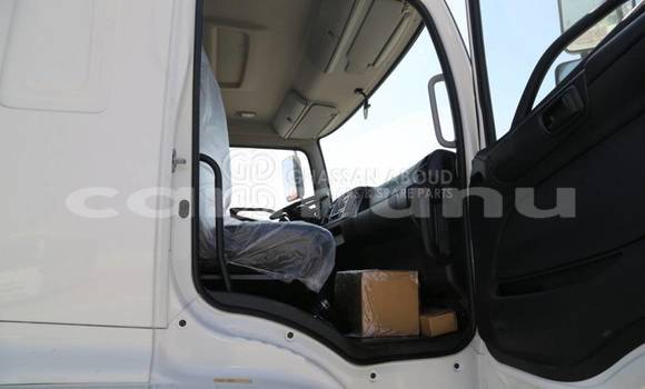 Buy New Hino GH White Truck in Import - Dubai in Region of Bouenza Buy New Hino GH White Truck in Import - Dubai in Region of Bouenza
