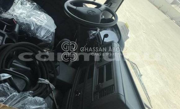 Buy New Hino SV White Truck in Import - Dubai in Region of Bouenza Buy New Hino SV White Truck in Import - Dubai in Region of Bouenza