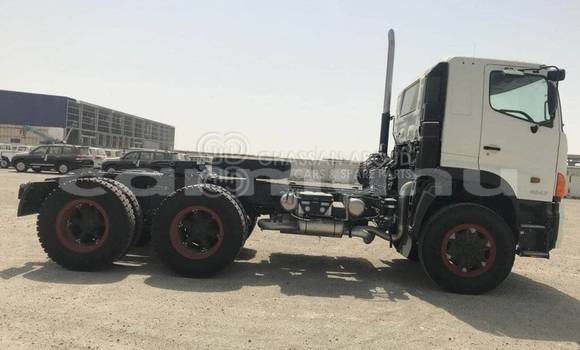 Buy New Hino SV White Truck in Import - Dubai in Region of Bouenza Buy New Hino SV White Truck in Import - Dubai in Region of Bouenza