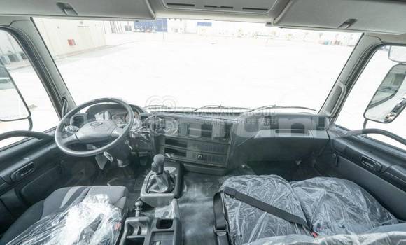 Buy New Hino SV White Truck in Import - Dubai in Region of Bouenza Buy New Hino SV White Truck in Import - Dubai in Region of Bouenza