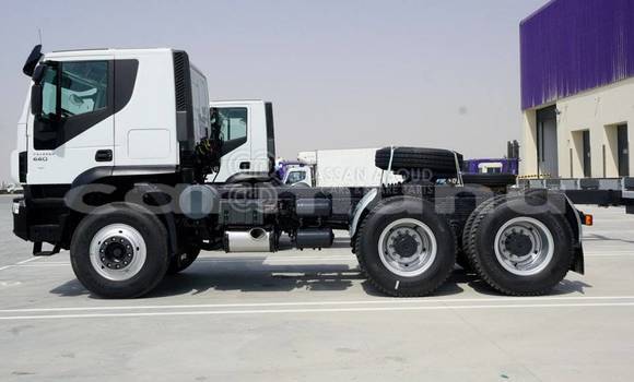 Buy New Iveco Trakker White Truck in Import - Dubai in Region of Bouenza Buy New Iveco Trakker White Truck in Import - Dubai in Region of Bouenza