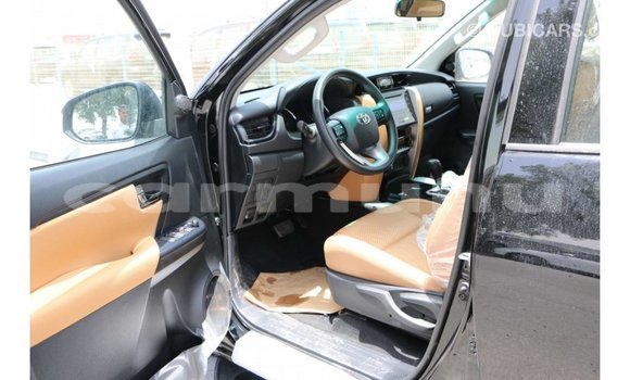 Buy Import Toyota Fortuner Black Car in Import - Dubai in Region of Bouenza Buy Import Toyota Fortuner Black Car in Import - Dubai in Region of Bouenza