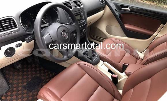 Buy Used Volkswagen Golf Silver Car in Brazzaville in Municipality of Brazzaville Buy Used Volkswagen Golf Silver Car in Brazzaville in Municipality of Brazzaville