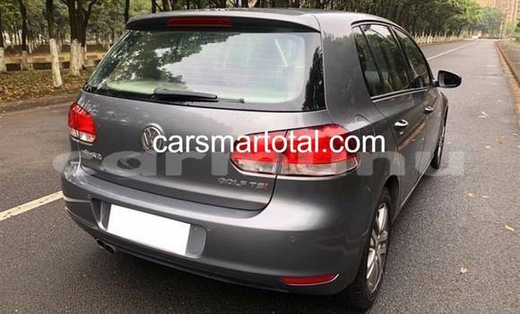 Buy Used Volkswagen Golf Silver Car in Brazzaville in Municipality of Brazzaville Buy Used Volkswagen Golf Silver Car in Brazzaville in Municipality of Brazzaville