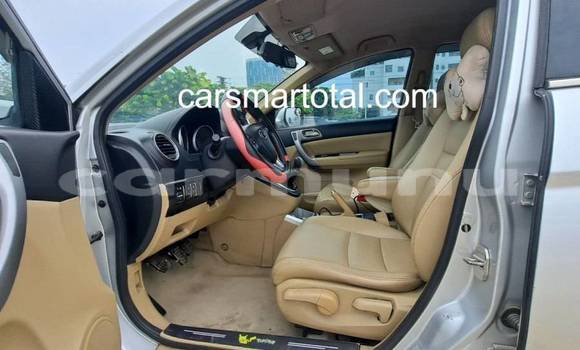 Buy Used Haval H6 Silver Car in Brazzaville in Municipality of Brazzaville Buy Used Haval H6 Silver Car in Brazzaville in Municipality of Brazzaville