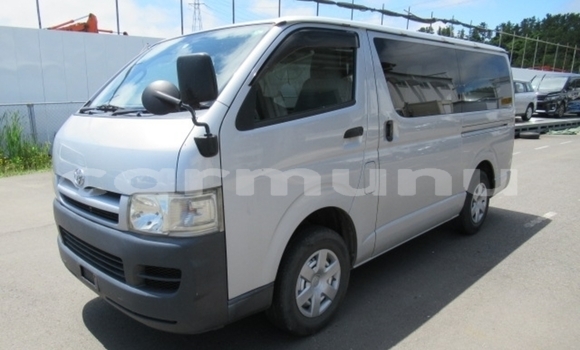 Acheter Occasion Voiture Toyota Hiace Gris à Import - Dubai, Région de la Bouenza Acheter Occasion Voiture Toyota Hiace Gris à Import - Dubai, Région de la Bouenza