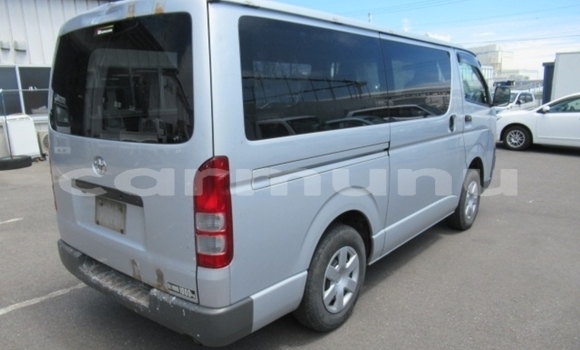 Acheter Occasion Voiture Toyota Hiace Gris à Import - Dubai, Région de la Bouenza Acheter Occasion Voiture Toyota Hiace Gris à Import - Dubai, Région de la Bouenza