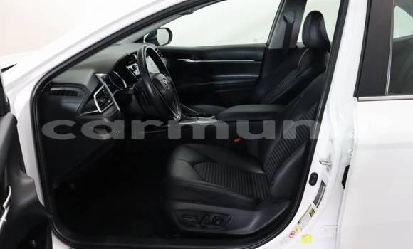 Buy Import Toyota Camry White Car in Black Point in Kouilou region Buy Import Toyota Camry White Car in Black Point in Kouilou region