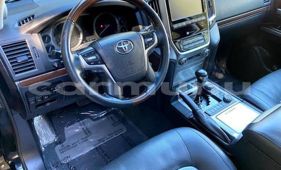Acheter Import Voiture Toyota Land Cruiser Noir à Pointe–Noire, Région du Kouilou Acheter Import Voiture Toyota Land Cruiser Noir à Pointe–Noire, Région du Kouilou