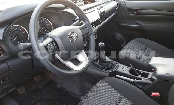 Buy Import Toyota Hilux Silver Car in Black Point in Kouilou region Buy Import Toyota Hilux Silver Car in Black Point in Kouilou region