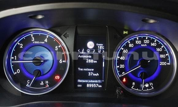 Buy Import Toyota Hilux Silver Car in Black Point in Kouilou region Buy Import Toyota Hilux Silver Car in Black Point in Kouilou region