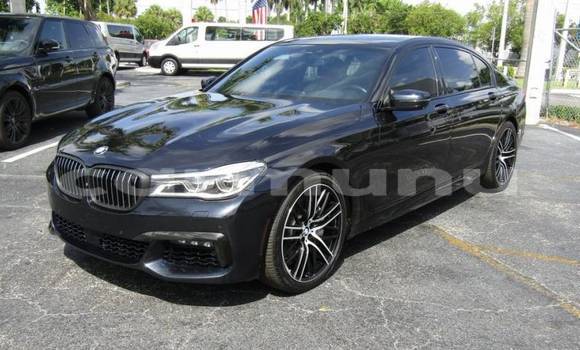 Buy Import BMW 7-Series Black Car in Ouesso in Sangha Buy Import BMW 7-Series Black Car in Ouesso in Sangha